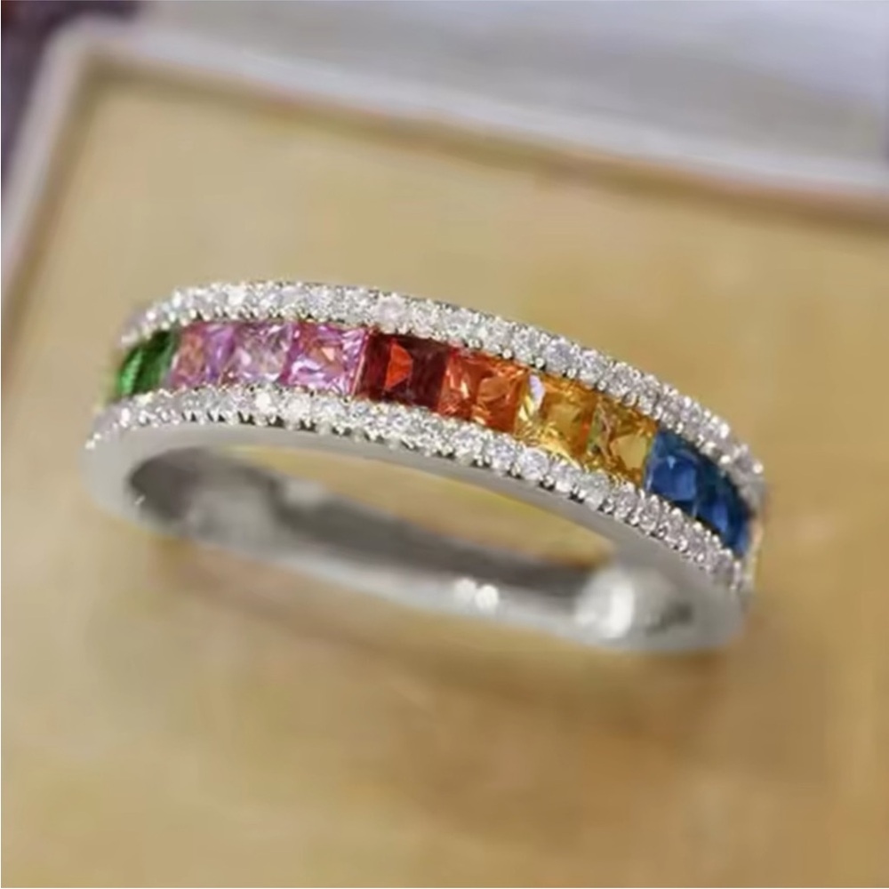 18k Princess Cut Gemstone Band